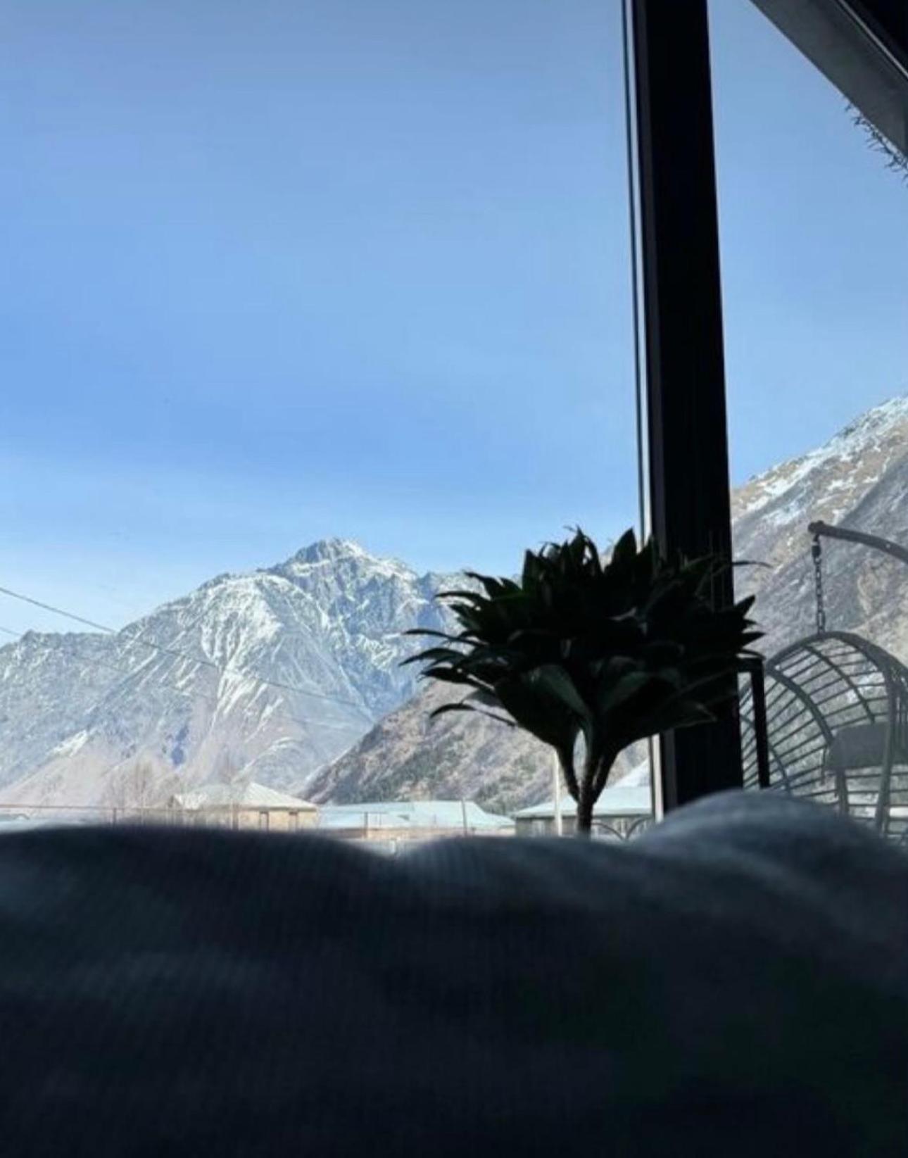 Willa Alpine Escape Kazbegi Zewnętrze zdjęcie