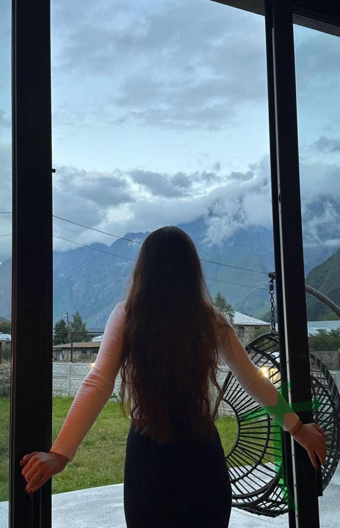 Willa Alpine Escape Kazbegi Zewnętrze zdjęcie